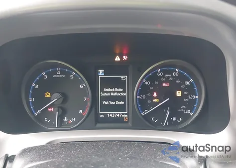 2018 Toyota Rav4 Le z USA, uszkodzony, nr VIN JTMBFREV5JJ733737